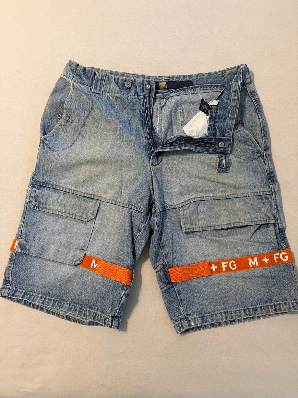 Girbaud Denim Cargo Shorts 36 Orange Straps Baggy Fit — Seam Flaw